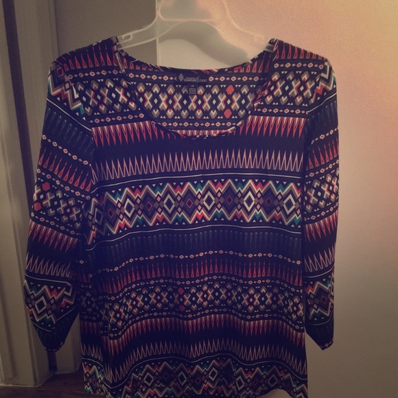 Black Blouse 👚 - Picture 1 of 4